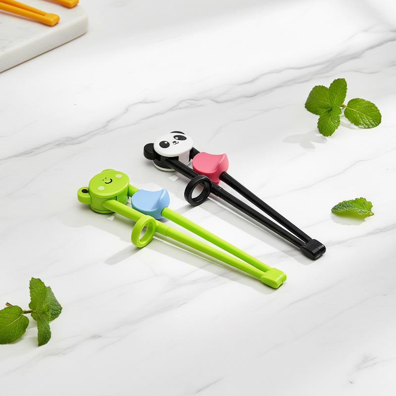 Bacchette Divertenti Animali per Bambini Cartone Animato Grado Alimentare Bacchette di Allenamento Stoviglie per Bambini