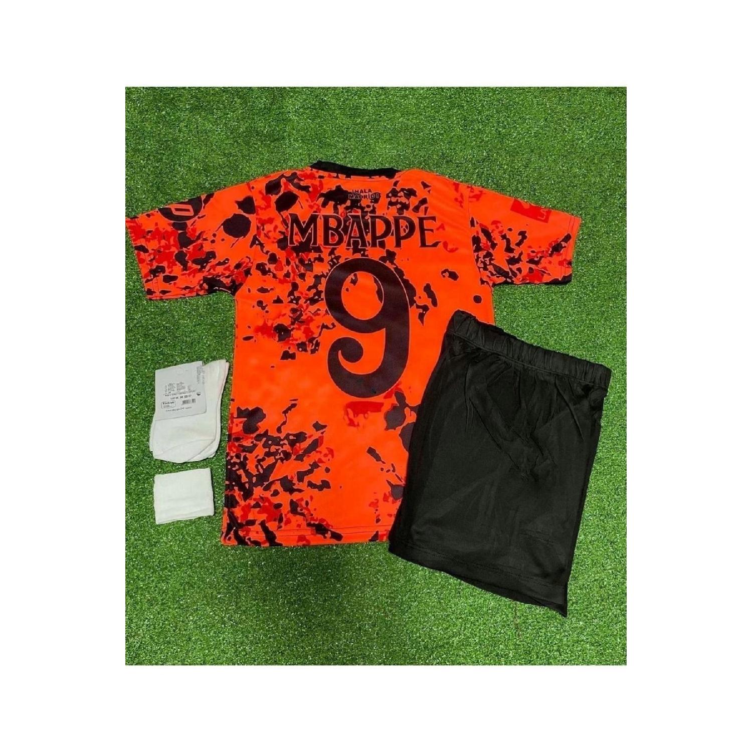 

Новый сезон 2024/25, комплект из 4 детских трикотажных изделий специального дизайна Kylian Mbappe (апельсин) 5-6 Yaş оранжевый