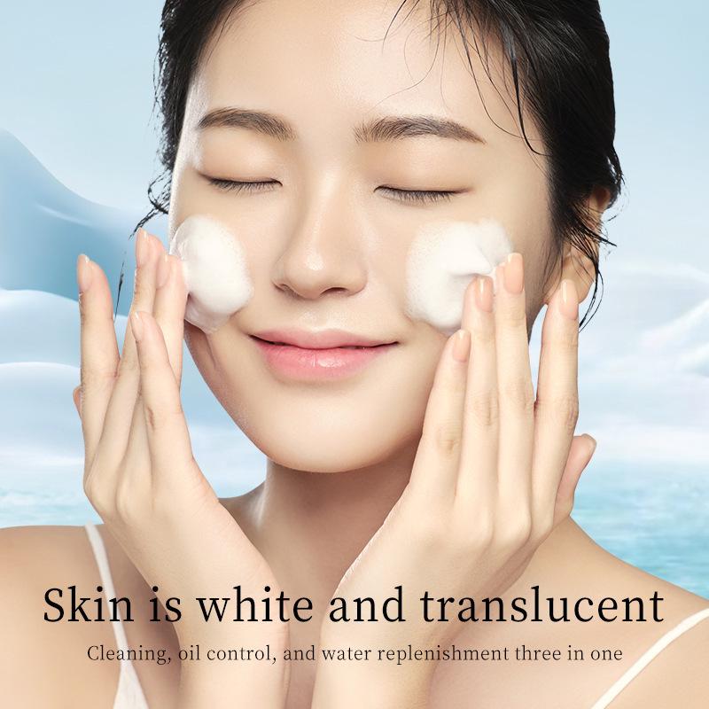 Amino Acid Facial Cleanser: Gentle, Moisturizing Foam Brush Head
