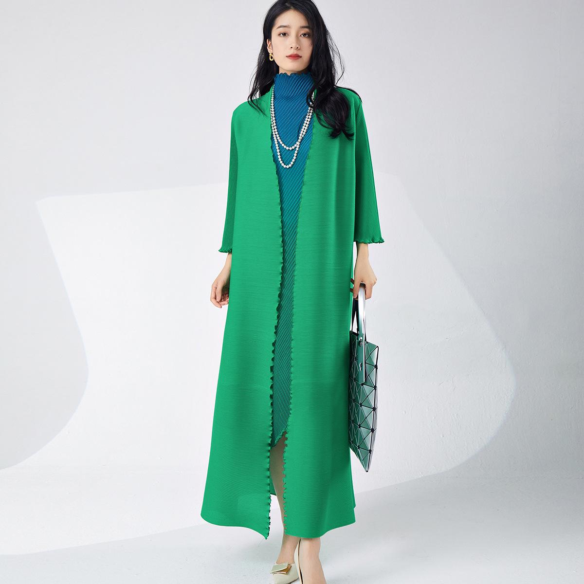 

Плиссированное Текстурированное Очень Длинное Тренч-Пальто для Женщин - Высококлассная Весенне-Осенняя Мусульманская Накидка. One Size зелёный