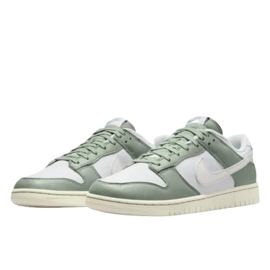 Nike Dunk Low Mica Green