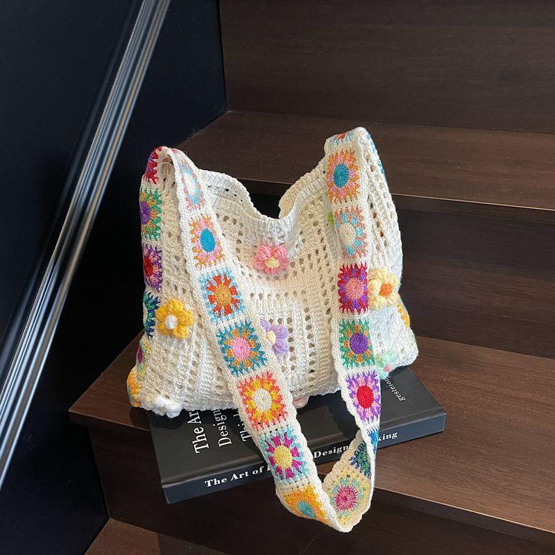 

Wool Woven SUNFLOWER Bag Women 2025 New Large Capacity Shoulder Bag Small Fresh Seaside Vacation Messenger Bag Rice White