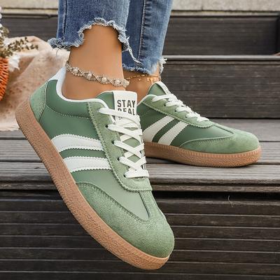 Women's Fashi Brown Flat Sneakers 2026 Spring White Striped Thick Sole Casual Shoes Woman Light Streetwear Vulcanize Shoes