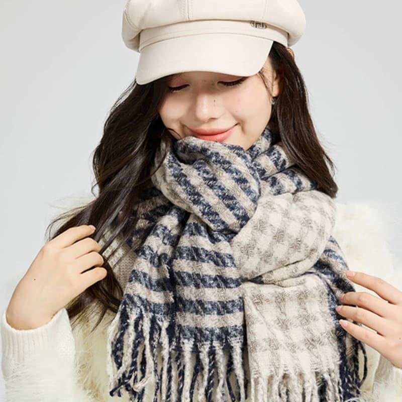 LOOKING4U Low Check Muffler 23FW Navy