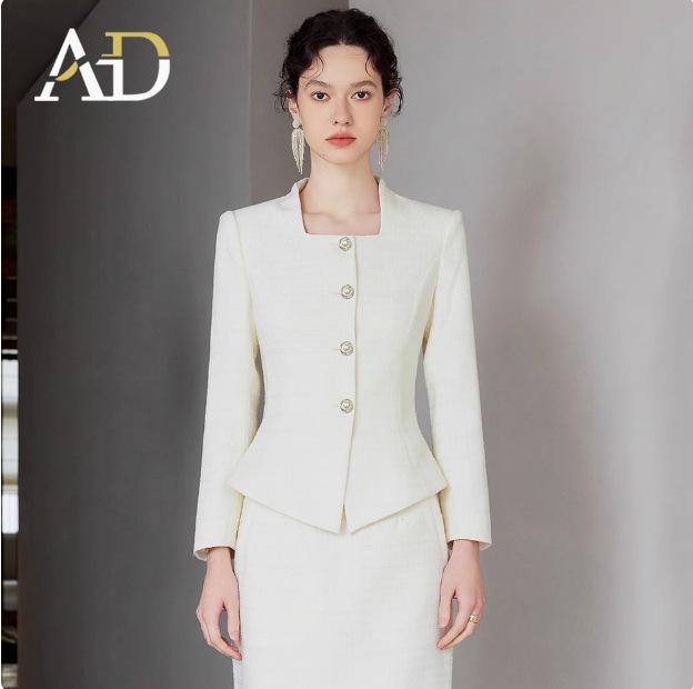 Off-White Square Neck Women's Professional Slimming Suit – Spring/Autumn Formal CEO Workwear