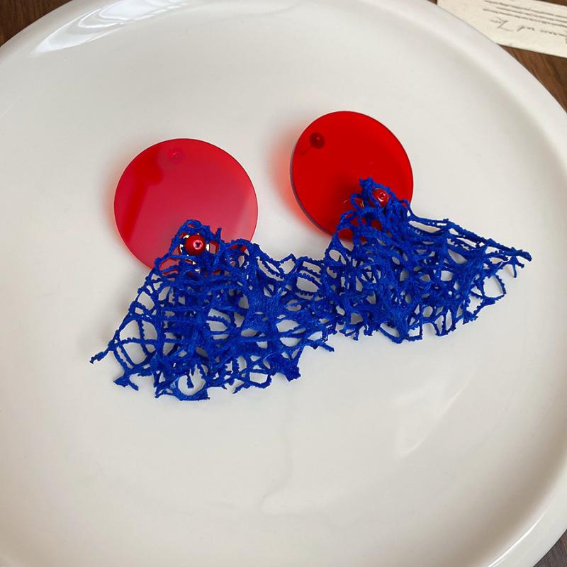 Light Luxury Flower Pattern Tassel Earrings: Niche Design with High-End Versatile Appeal