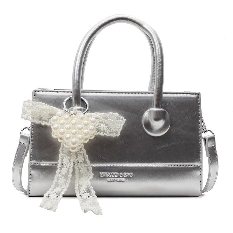 Wholesale Popular Niche Simple Temperament High Sense Portable Small Square Bag Women's Fashion Versatile Work Commuter Messenger Bag