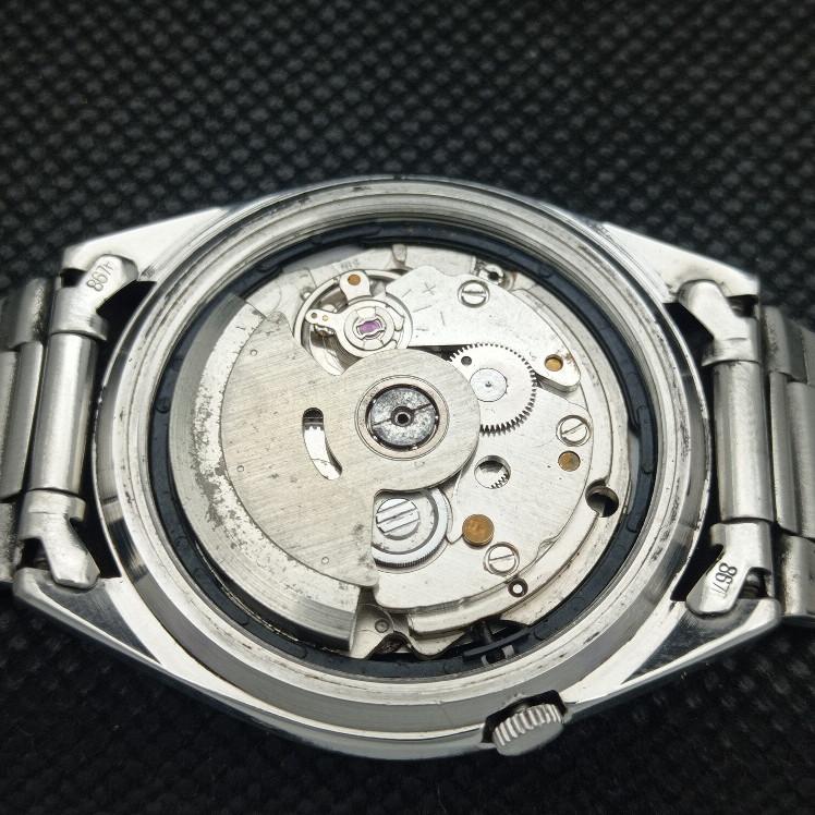 USED VINTAGE SEIKO 5 AUTOMATIC JAPAN MENS DAY/DATE BLACK WATCH 608g-a316347-9 SKU608g-a316347