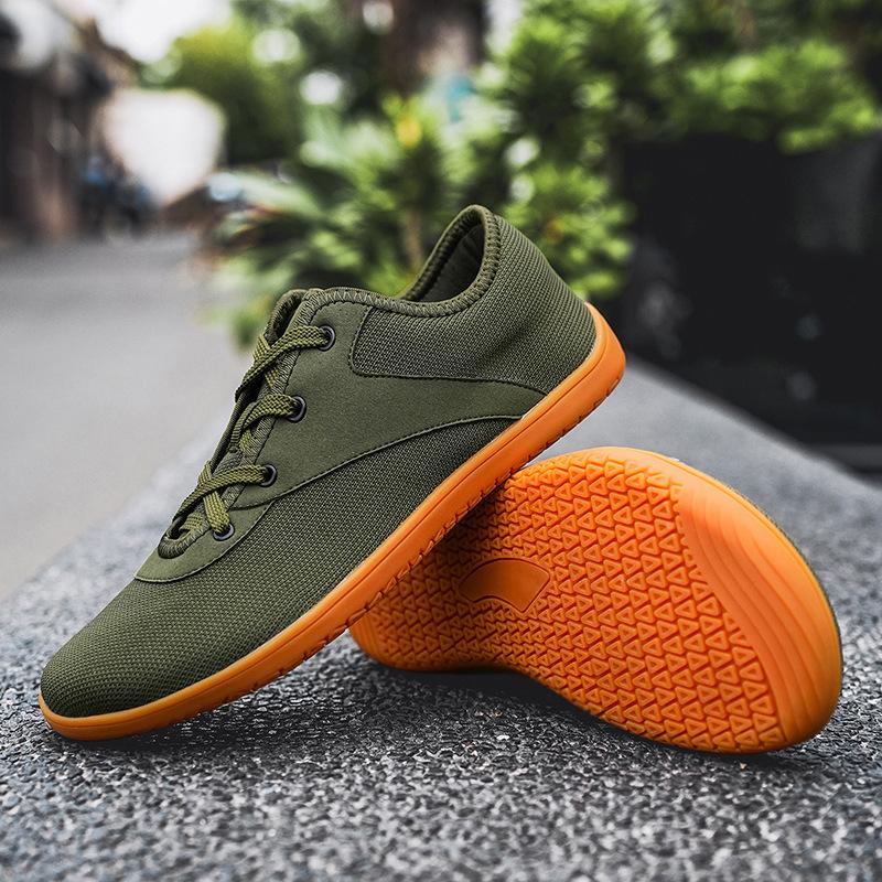 Wide head barefoot shoes casual shoes flying woven breathable men's and women's running sports shoes comprehensive training fitness shoes