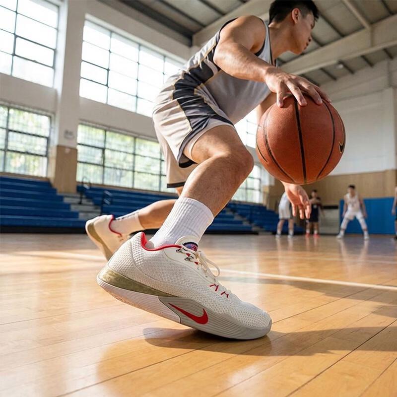 Nike Men's S.T. FLARE Year of the Horse Limited Edition Basketball Shoes