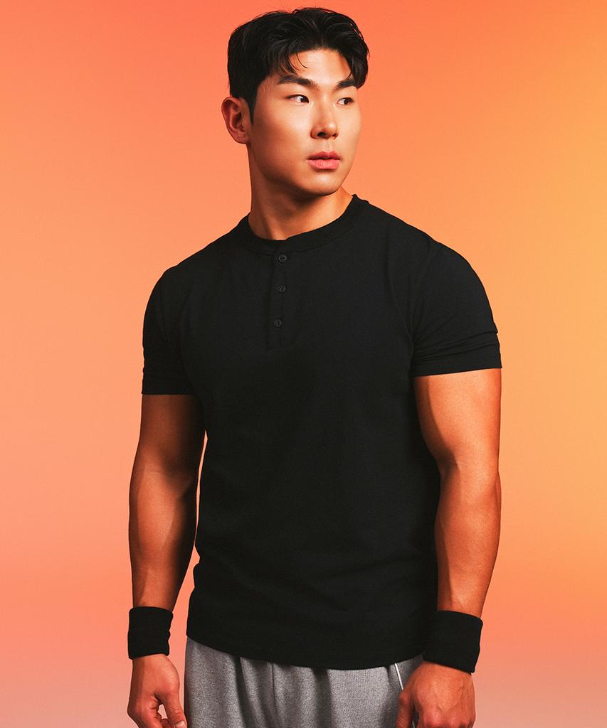 MUSINSA STANDARD SPORTS Cotton Air Muscle Fit Henley Neck Short Sleeve (3 Colors)
