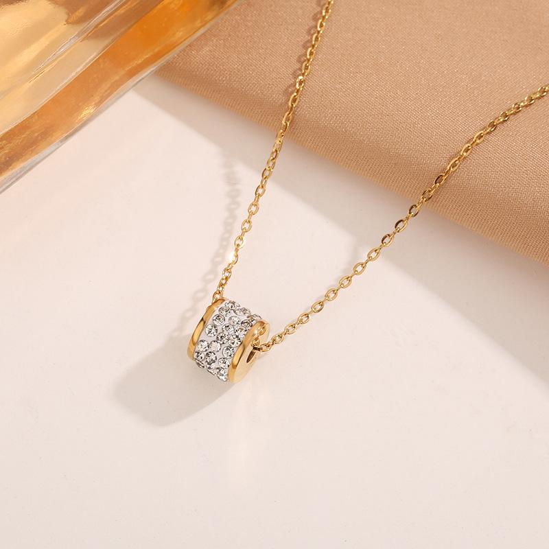 High-End Fashionable Zirconia Clavicle Necklace - Women's Luxury Niche Design