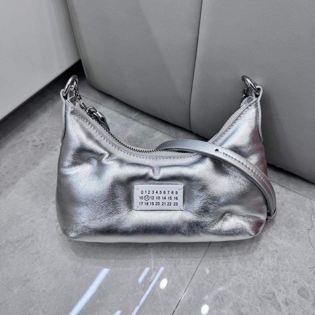 2025 Cross-border Fashion Sheepskin Pillow Bag, Underarm Bag, High-end Cloud Bag Chain, Single Shoulder Messenger Bag, Bag for Women