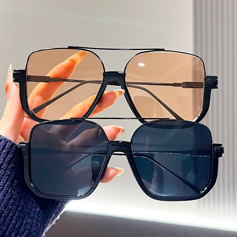 Double Beam Tea-Colored Sunglasses Retro Oversized Frames Transparent Black for Men and Women High-End Fashion