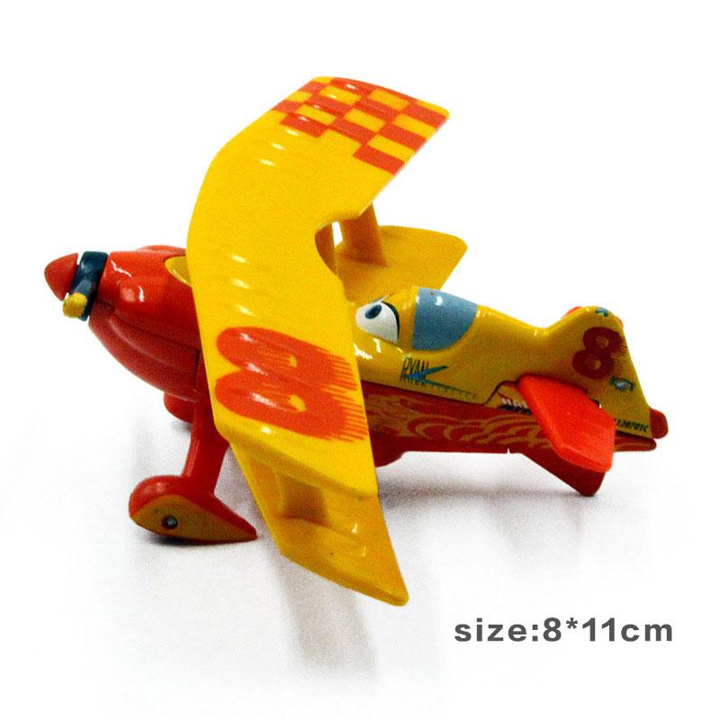 Pixar Letadla Skipper Dusty Crophopper Blazin Blade Yellow Bird Blackout Drip Metal Pošlete Darujte Dětem Sváteční Dárek Hračka Kluk