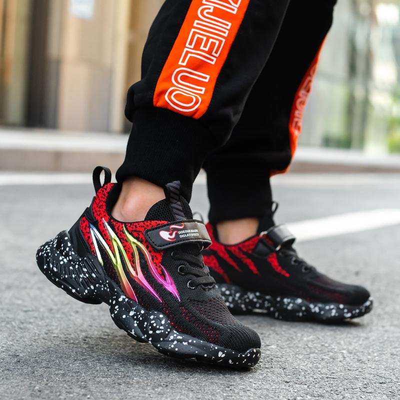 Dětské protiskluzové odolné proti opotřebení Módní trend Low Cut Fly Tkané Outdoorové sportovní boty Běžecké boty Běžecké boty