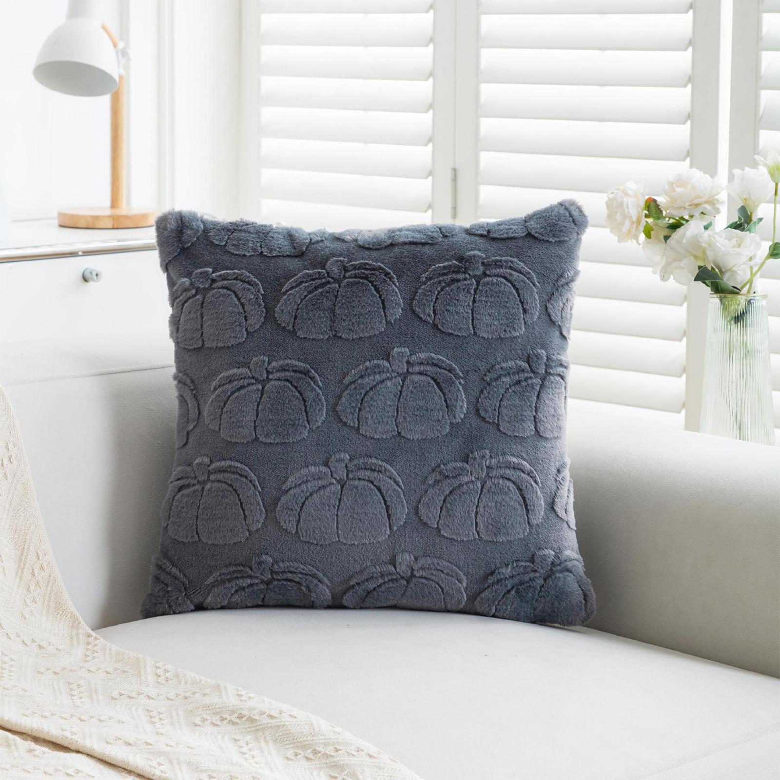 

Новая тыквенная подушка ХэллоуинКроличий мех Плюшевая наволочкаОсень Диванная подушка Подушка S