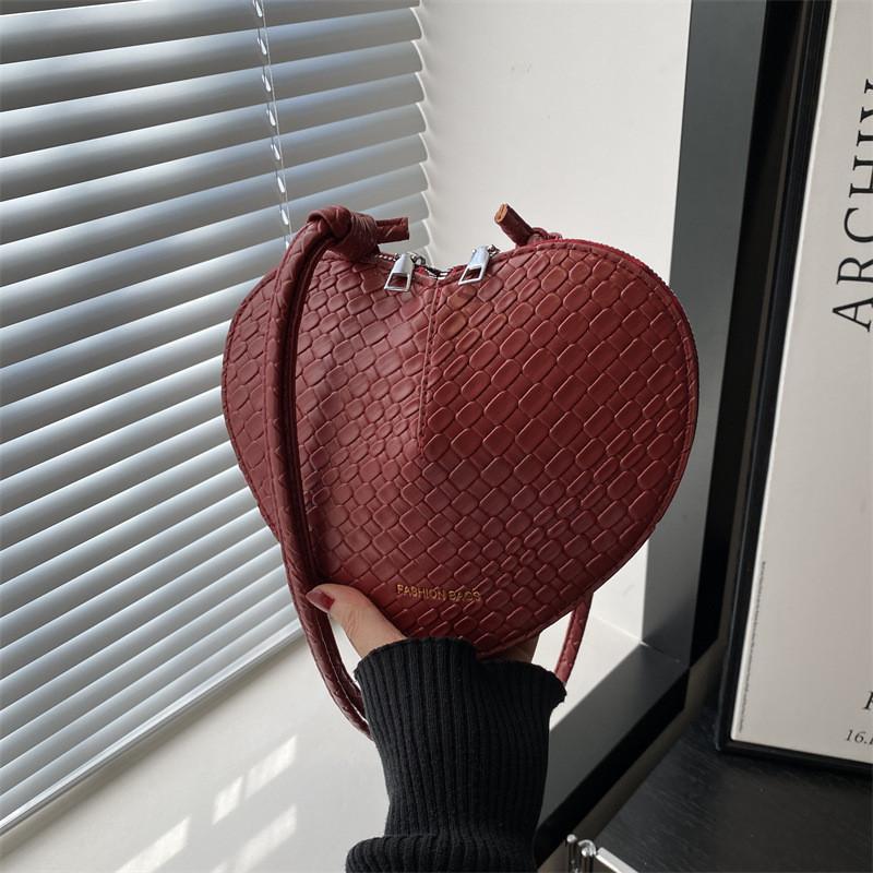 Fashion Casual Pu Heartshaped Crossbody Bag With Inner Zipper Pocket For Women