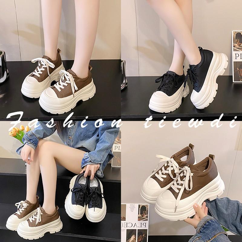 Fashion Retro Solid Color Round Toe Thick Sole Platform Chunky Heels Women Sneakers Lace Up Fashion Western Casual Trainer Punk Shoes