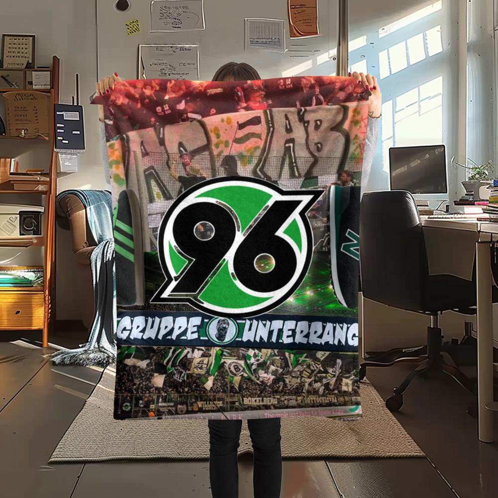 1pc Hannover 96 Print Flannel Blanket, High Quality Comfortable for All Seasons, Home Decor, Warmth and Comfort, Perfect for Christmas Gifts58