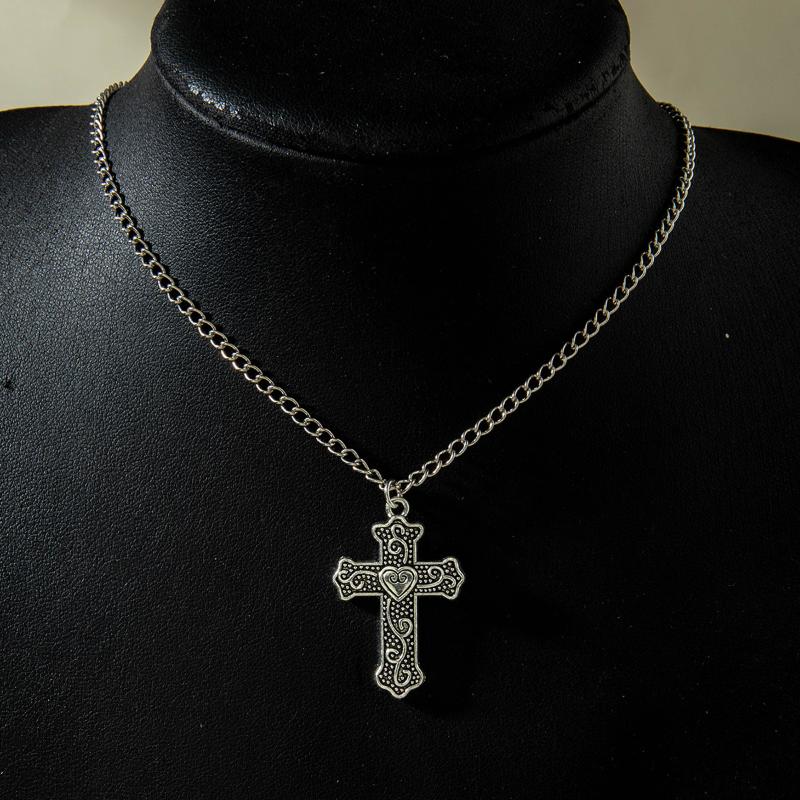 Gothic Hollow Out Diamond Studded Cross Pendant Necklace Set Y2K Personalized Thorn Love Black Bead Stacked Necklace Set