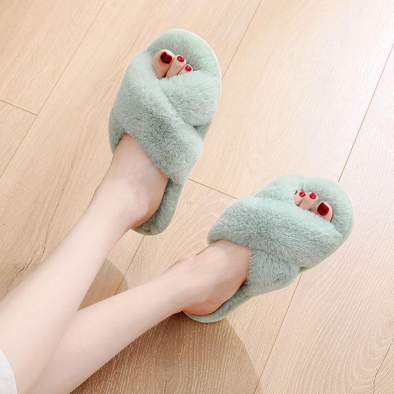 Women'S Cozy Plush Slip-On Slippers with Cross Strap - Soft Faux Fur Lining, Warm EVA Sole, Open-Toe Design for Indoor & Outdoor House Slippers