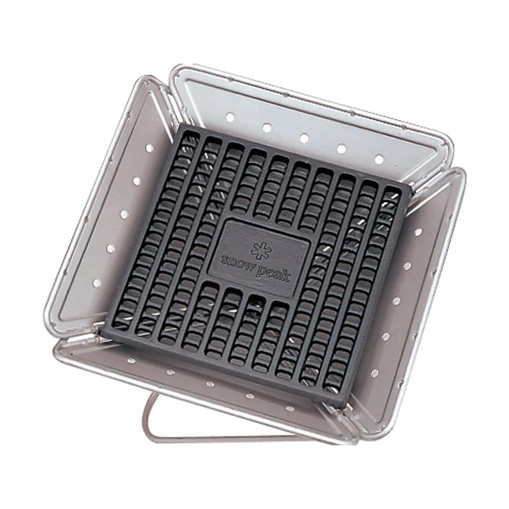 Snow Peak Pro M Charcoal Grill for 3-4 People Portable Outdoor Cooking Equipment