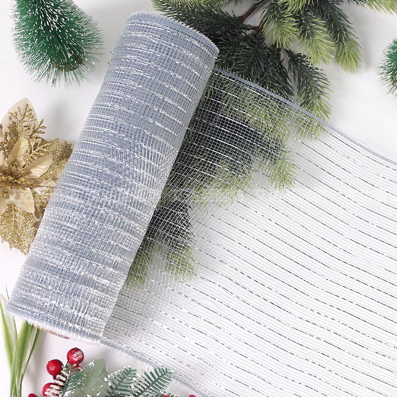 Influencer DIY Mesh Christmas Tree Ribbon & Bow Decoration