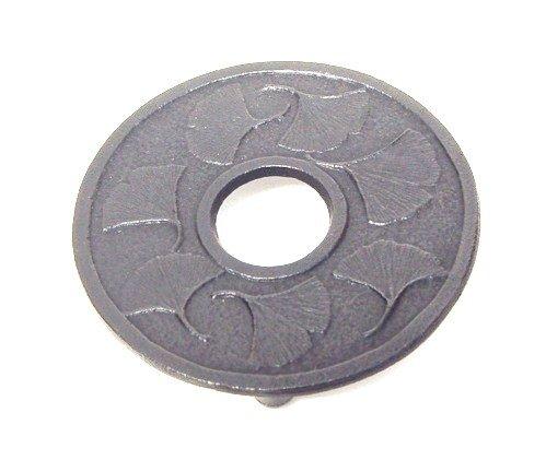 

Nanbu Tekki Pot Mat Ginkgo Diameter 110 x Height 15mm 200g Size Weight