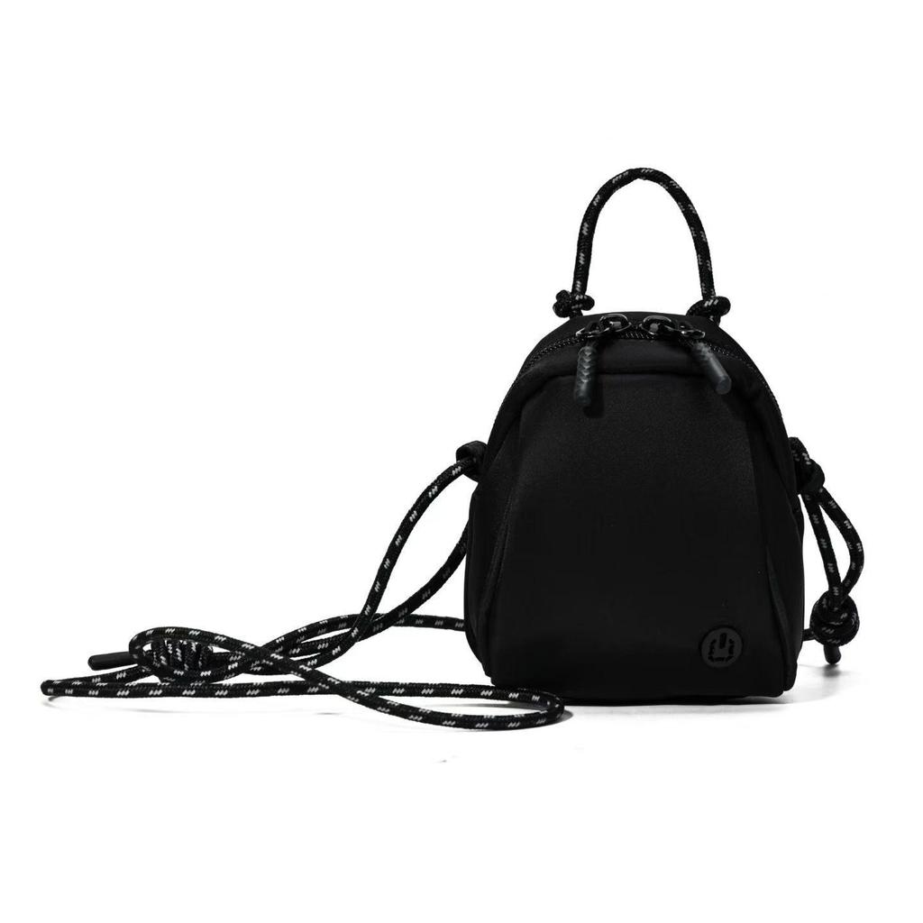 Adorable Mini Crossbody Bag - Egg-Shaped Shoulder Bag for Parent-Child Outings and Kids, Simplified Mobile Phone Holder