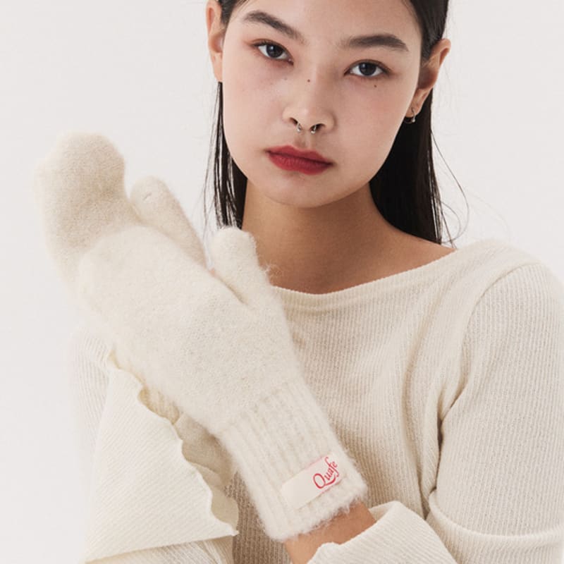 QUAFE LABEL KNITTED MITTENS_ivory