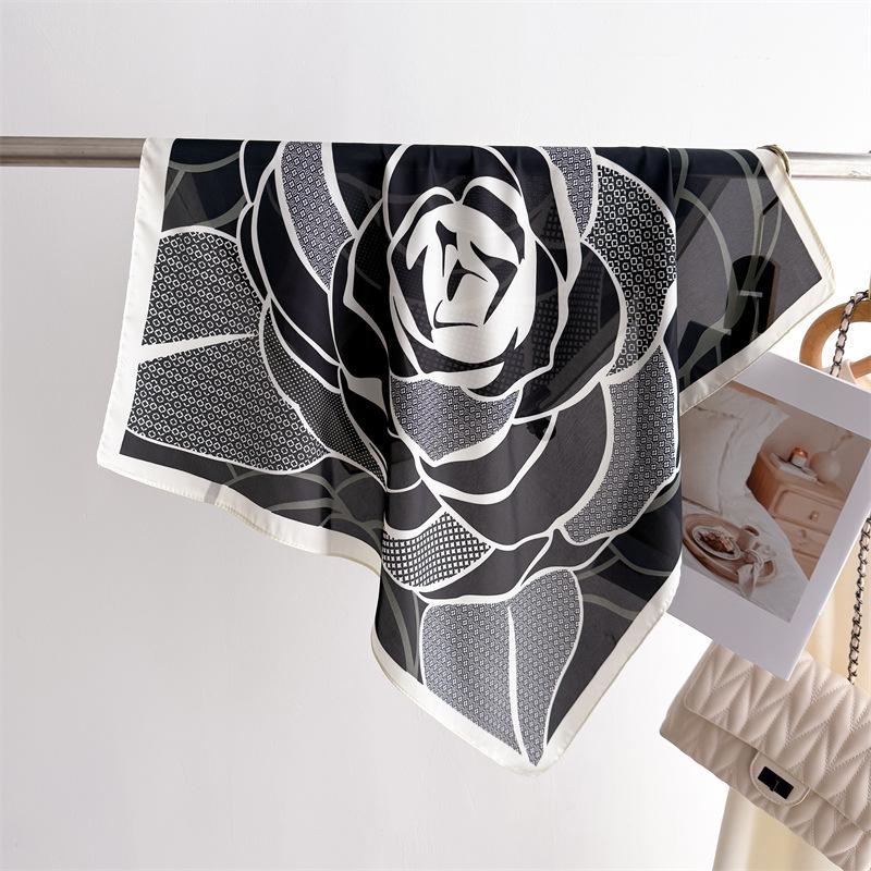 Geometric Rose Print Silk Scarf Square Scarf High-End Shawl Professional Versatile Neck Small Square Scarf Headscarf