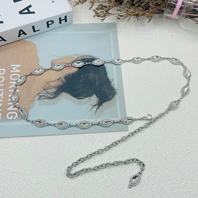 Elegant Female Metal Waist Chain With Water Diamond Embellishment For Summer Fashion Accessory