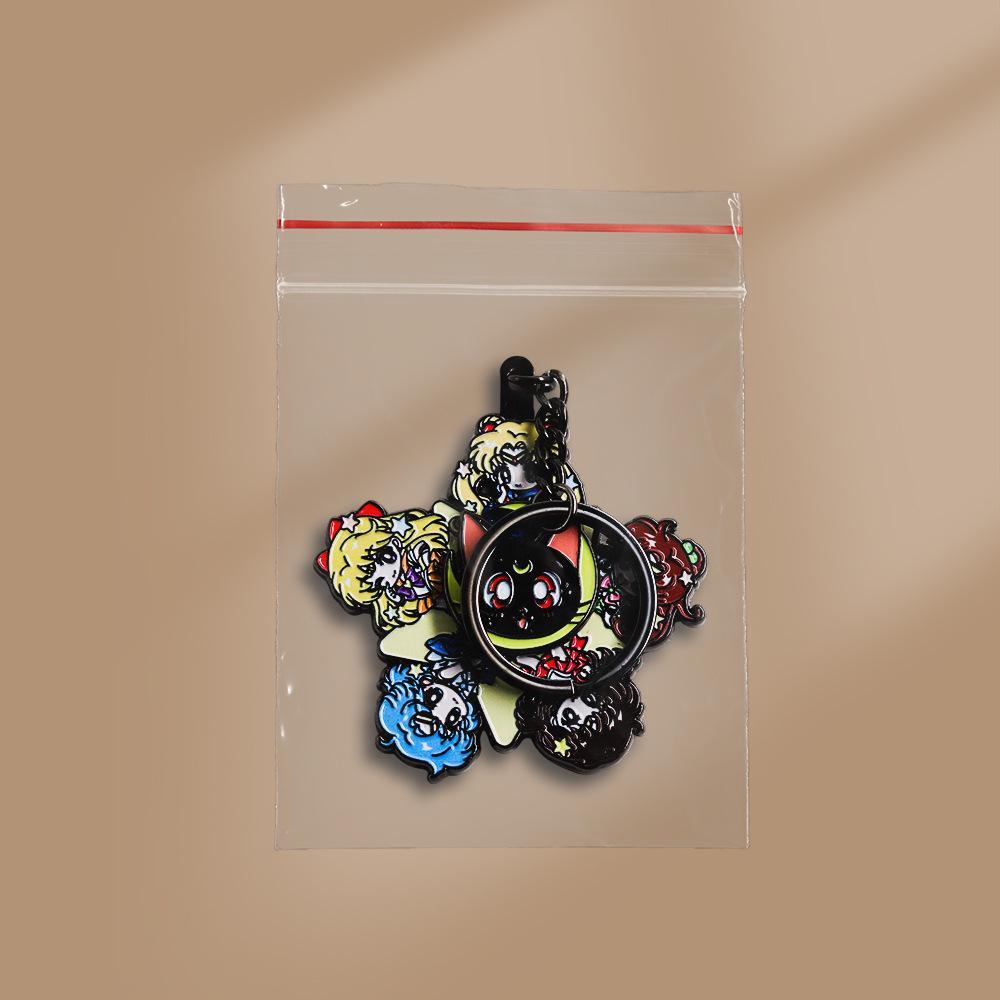 Sailor Moon Rotating Enamel Keychain - Cute Anime Pendant Accessory