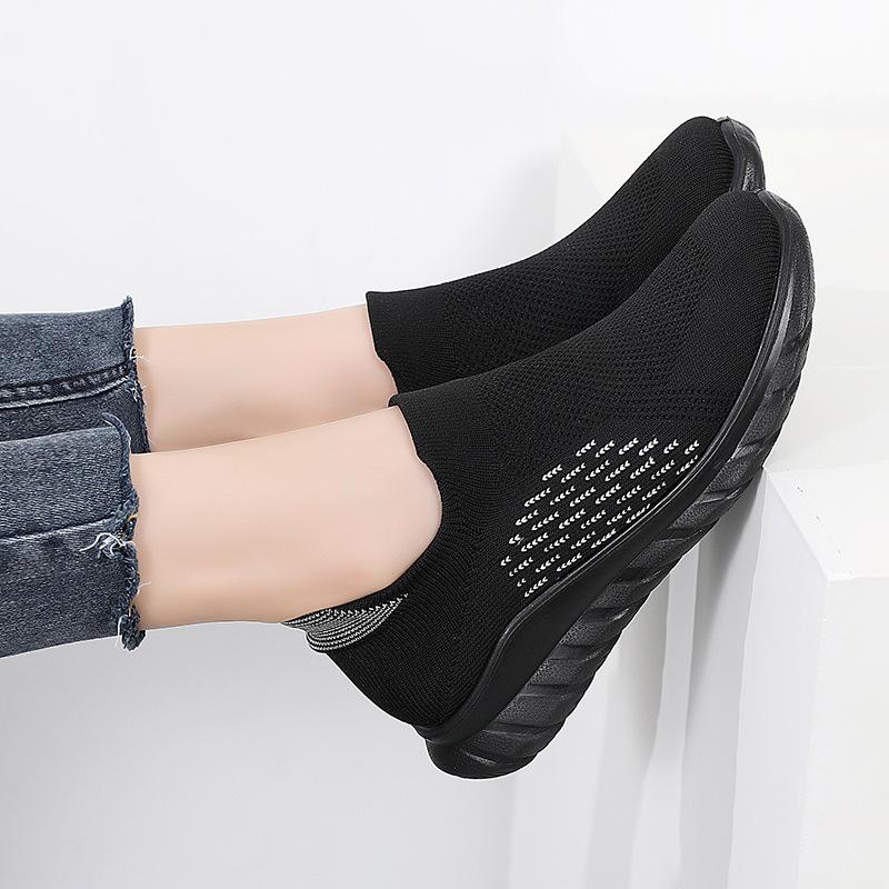Breathable shoes Mesh trendy shoes Flying weaving one pedal Lightweight sports women's shoes Flat shoes 3541 Casual sports