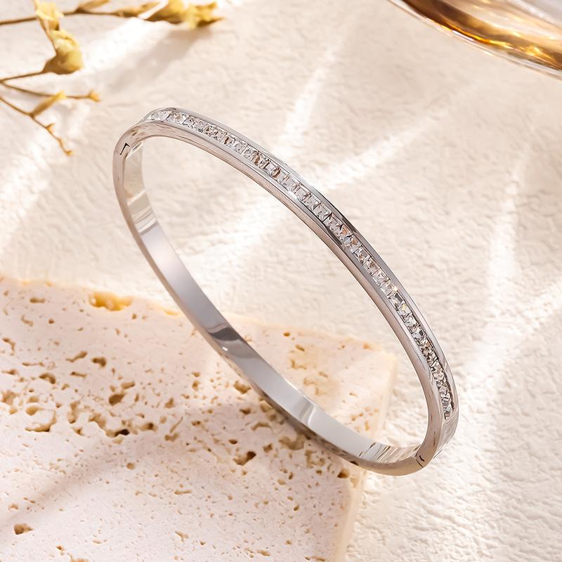 Htpwe Stainless Steel Inlaid Square Zirconium Bracelet Women 18k Gold Plated Couple Holiday Gift Bracelet Party Daily Zircon