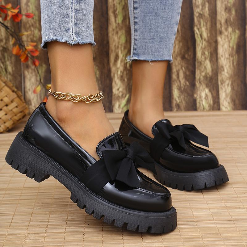 Fashion Women's Bowknot Decor Platform Loafers Fashion Wine Red Patent Leather Dress Shoes Woman Comfort Slip On Flat Shoes Plus Size 43