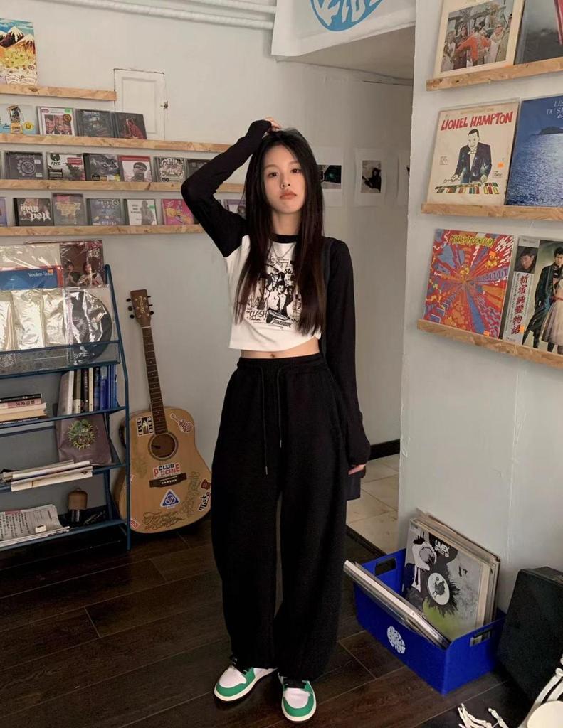 Women's Slim Fit Retro Color Block Long Sleeve T-Shirt