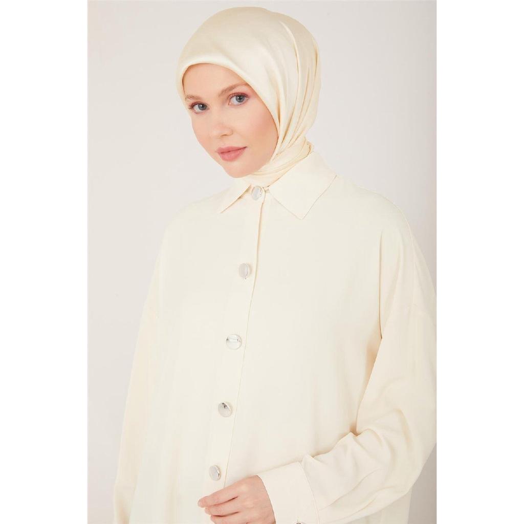 Shirt With Metal Buttons On The Front 23y3000 Nude