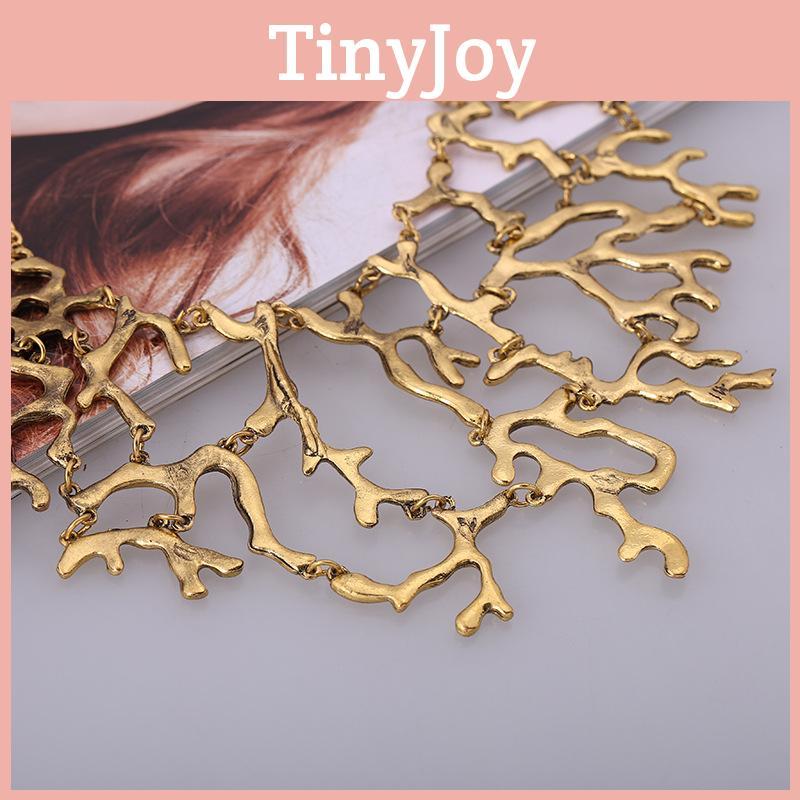 Color Fashion Solid Coral Shaped Women Metal Necklaces For Daily Wearing