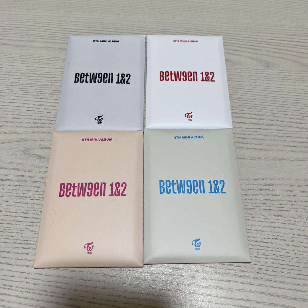

[USED] TWICE Between 1&2 First Press Bonus Trading Cards (4 Types)