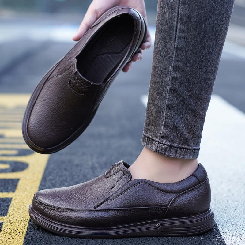Fashion low-top water shoes men's kitchen non-slip rubber shoes soft sole comfortable wear versatile fishing shoes car wash shoes men