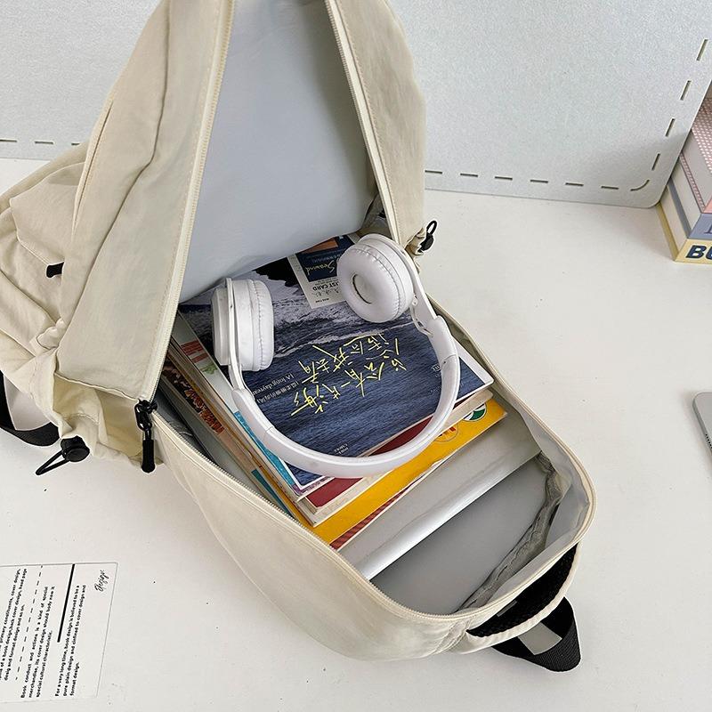 School bag Student backpack New autumn and winter light leisure sports travel backpack large capacity