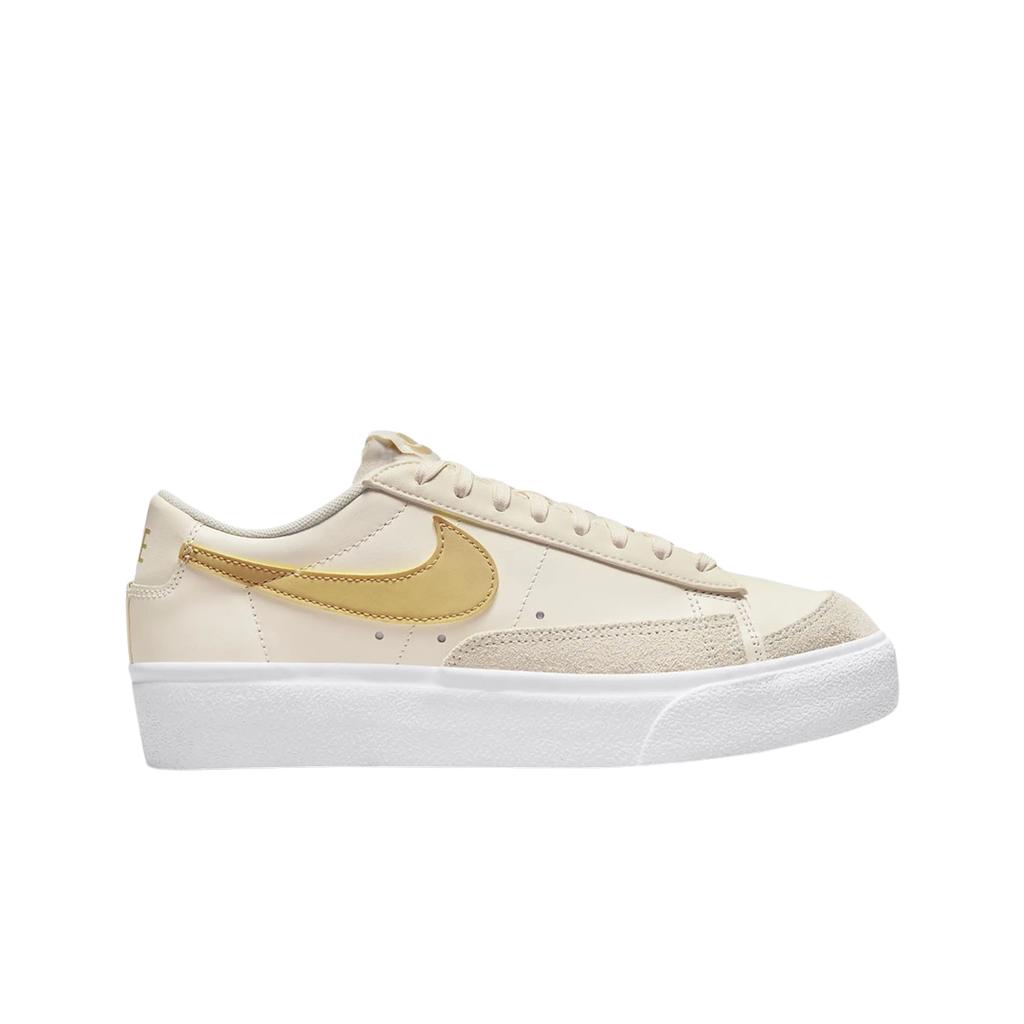 (w) Nike Blazer Low Platform Pale Ivory Saturn Gold