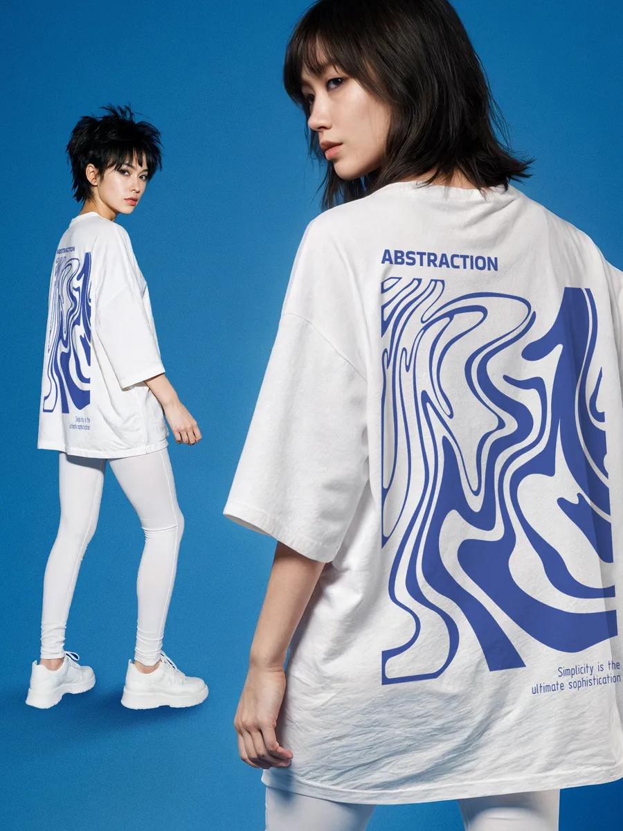 Bright fashionable T-shirt with print S