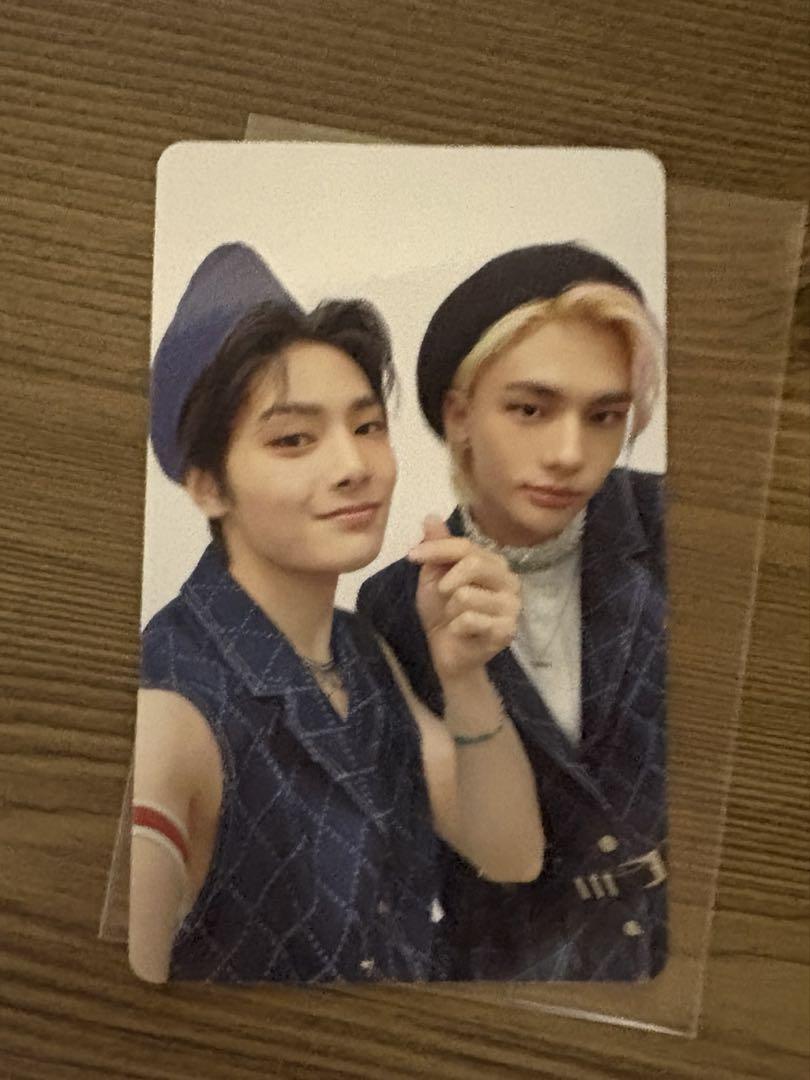 

[Б/У] CIRCUS Хёнджин, Йен и Йени Юнит Торговая Карта Stray Kids