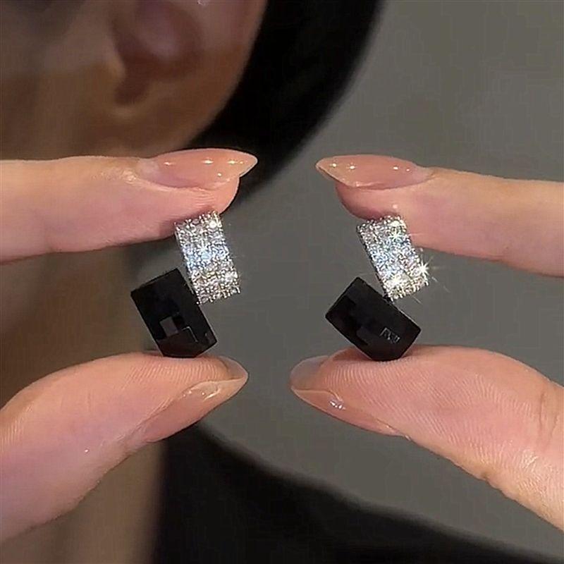 

Niche Style S925 Fancy Unique Fashion All-Match Silver Needle Exquisite Silver Needle