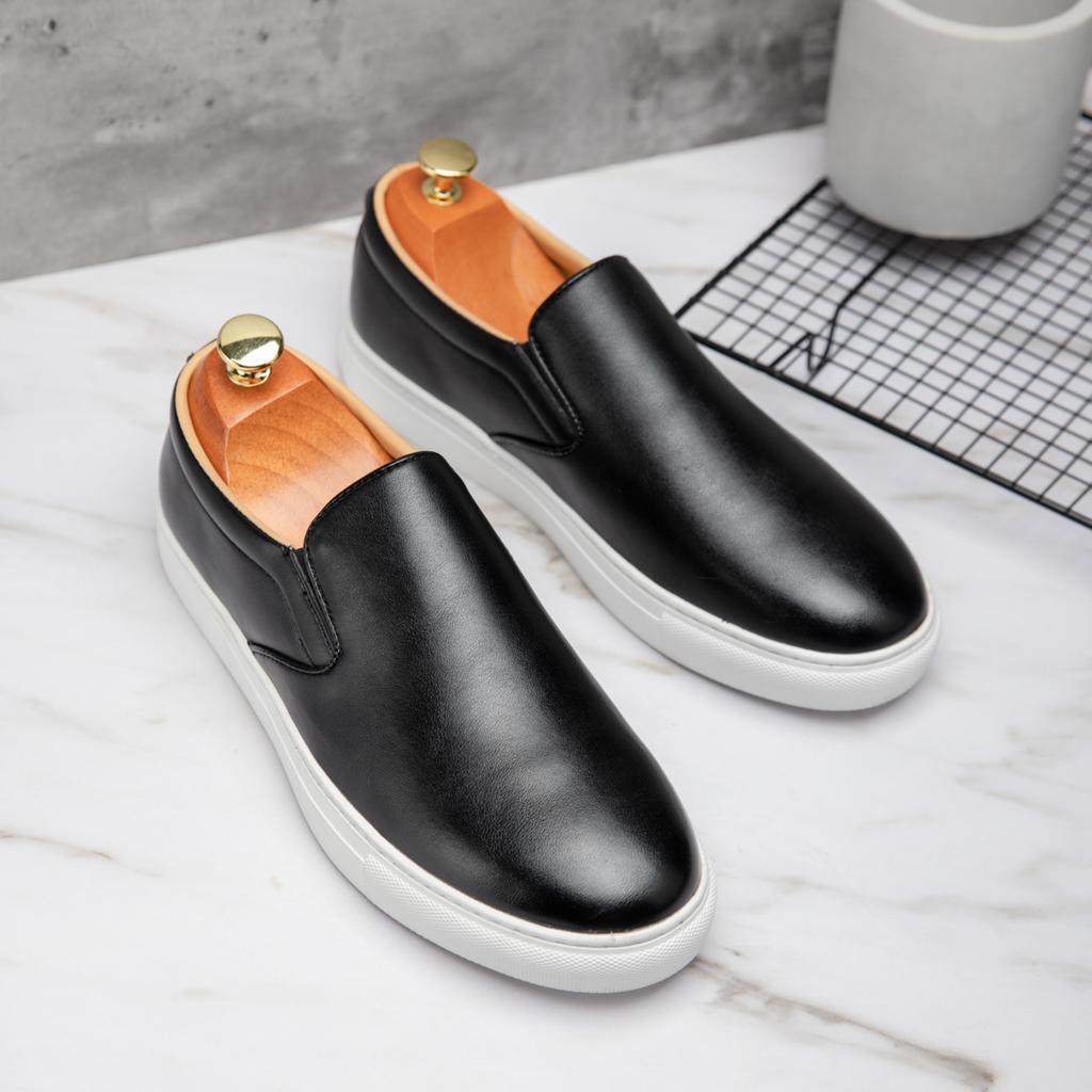 Fashion Wedding Office Loafers Handmade Leather Mens Slip on Flats Non-Slip Casual Man Dress Shoes Leisure Walk Driving Shoes Moccasins
