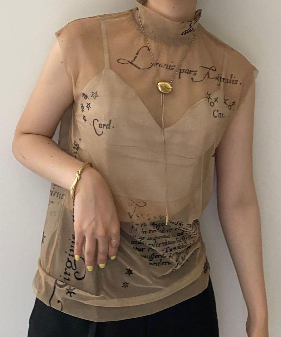 

[Б/У] Ameri Vintage Распродано Топ-скин телесного цвета