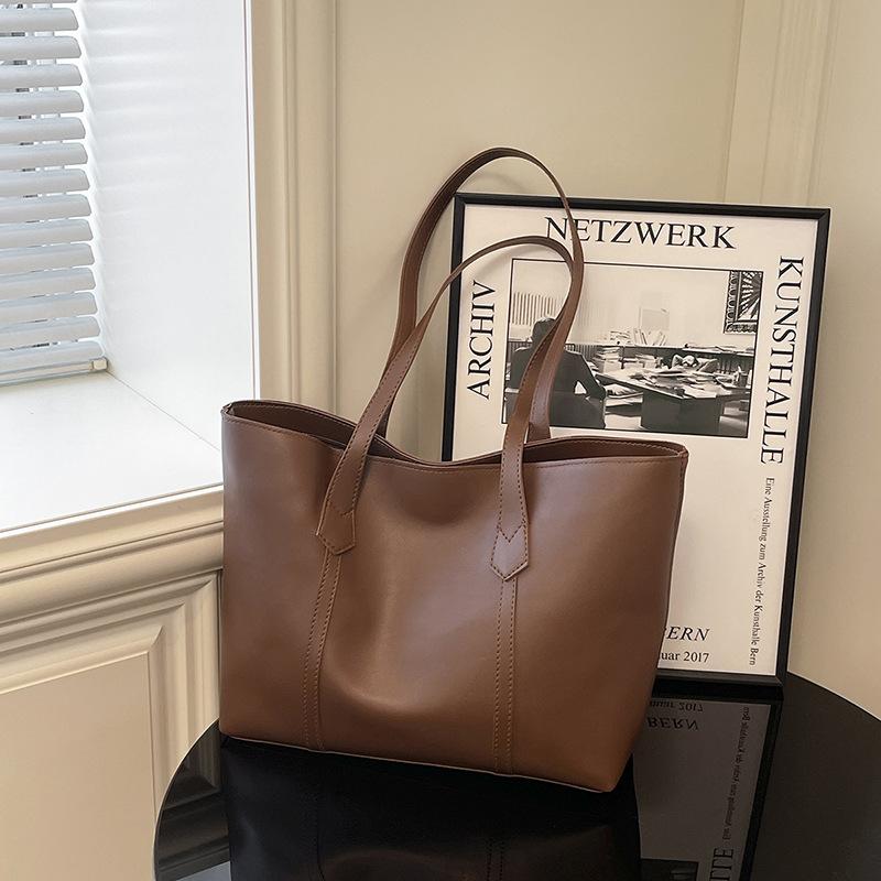 Bags Women's Tote Bags Large Capacity Autumn and Winter Versatile 2025 New Retro Casual Texture Single Shoulder Class Commuter Bag